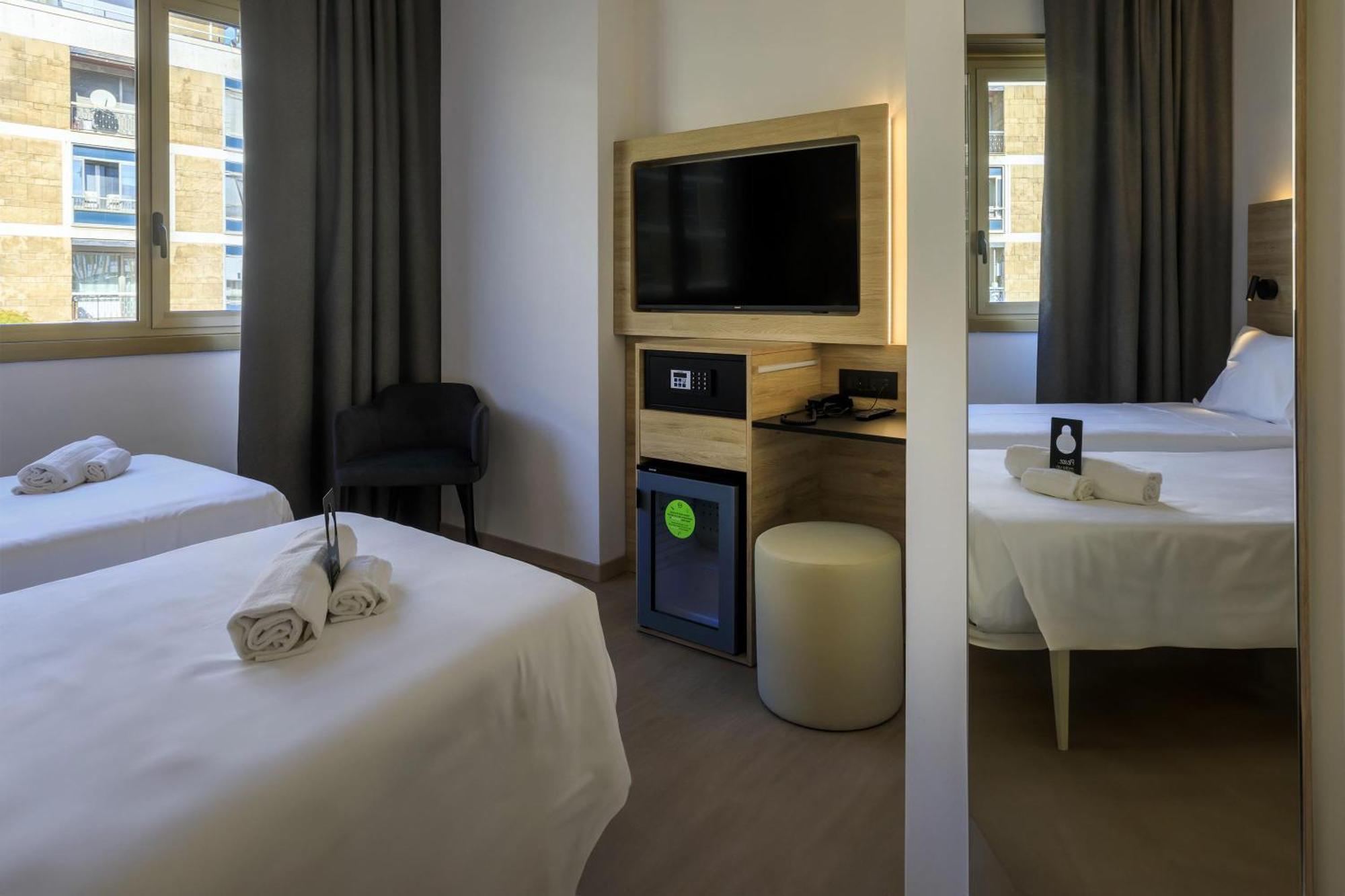 B&B Hotel Catania City Center Exterior photo
